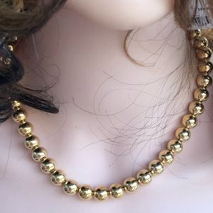 NWT Tommy Hilfiger 16” Gold bead necklace